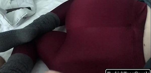 trendsTurkish Stepsister in leggings wants to fuck and cumshot